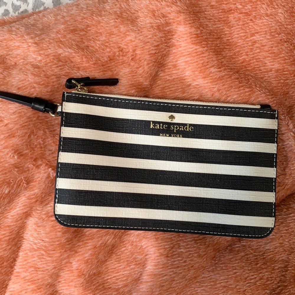 Kate Spade small zip wristlet
